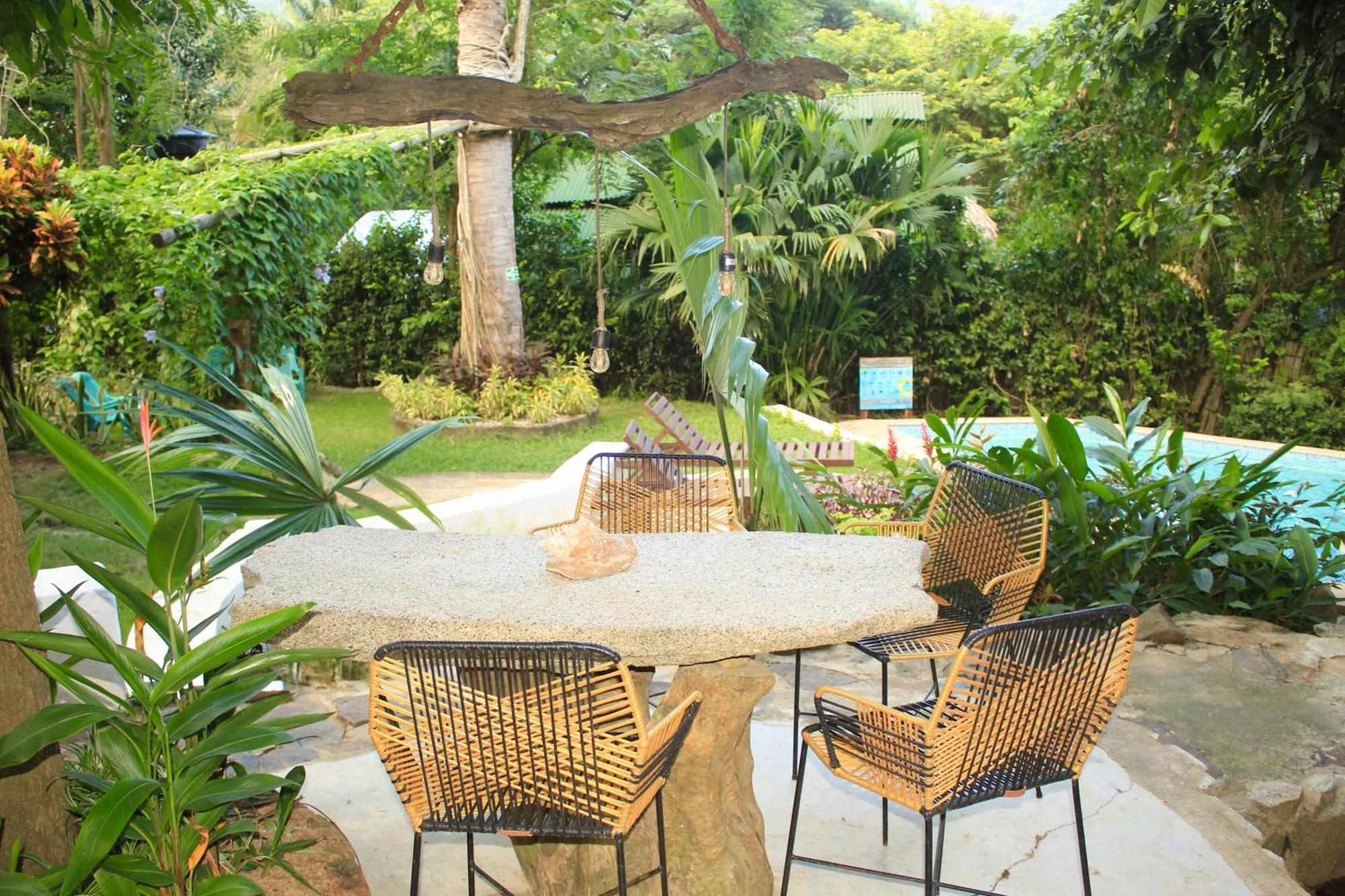 Hierba Buena Eco Hostel เอลไซโน ภายนอก รูปภาพ