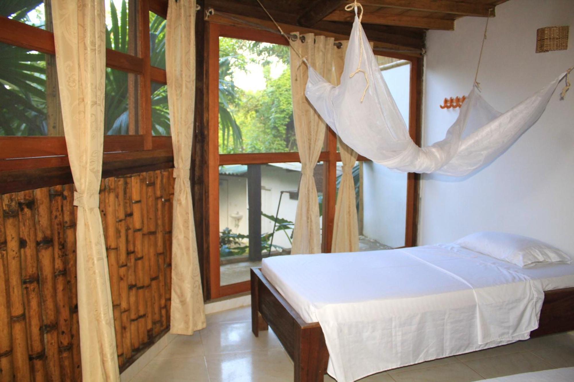 Hierba Buena Eco Hostel เอลไซโน ภายนอก รูปภาพ